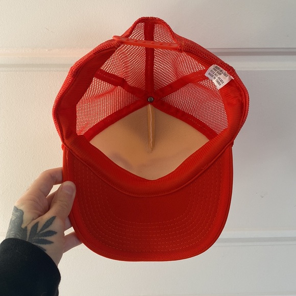 Sassy Sally’s trucker hat - Picture 3 of 5